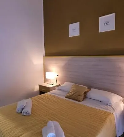 Bed & Breakfast Ruma Naples